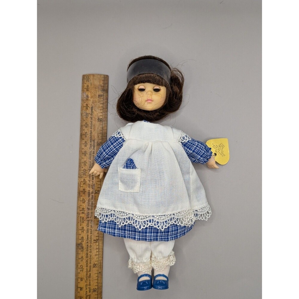 Vouge Ginny Vintage Doll Starting School, School And spots Collection